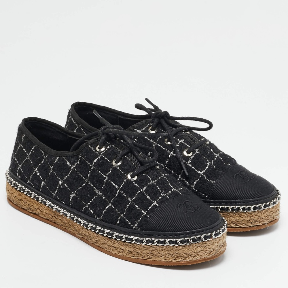 Chanel Black Silver Canvas Tweed Cap Toe CC Espadrille Flat Tie Sneakers EU 37